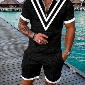 Black and White Men's Short Sleeve t-shirt with Short Set Size M